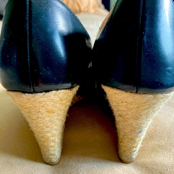 Black wedge heels - Picture 3 of 6